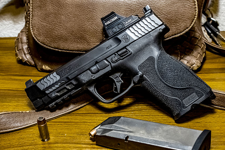 A Year With The Smith & Wesson M&P 10mm – Shooting News Weekly